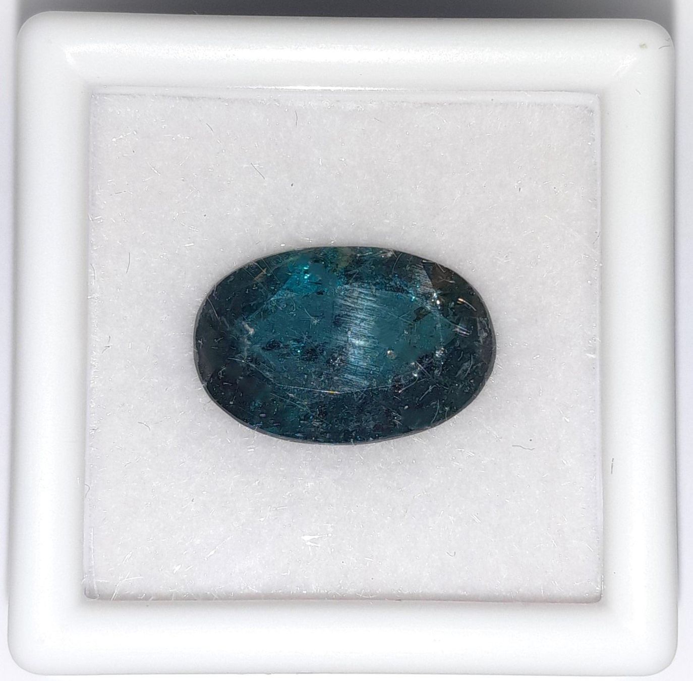 Edelsteine: Kyanite ovale 16x9 mm - Valeur 230.- Fr – Neu (gemäss Beschreibung) aus Grimisuat von Valgem