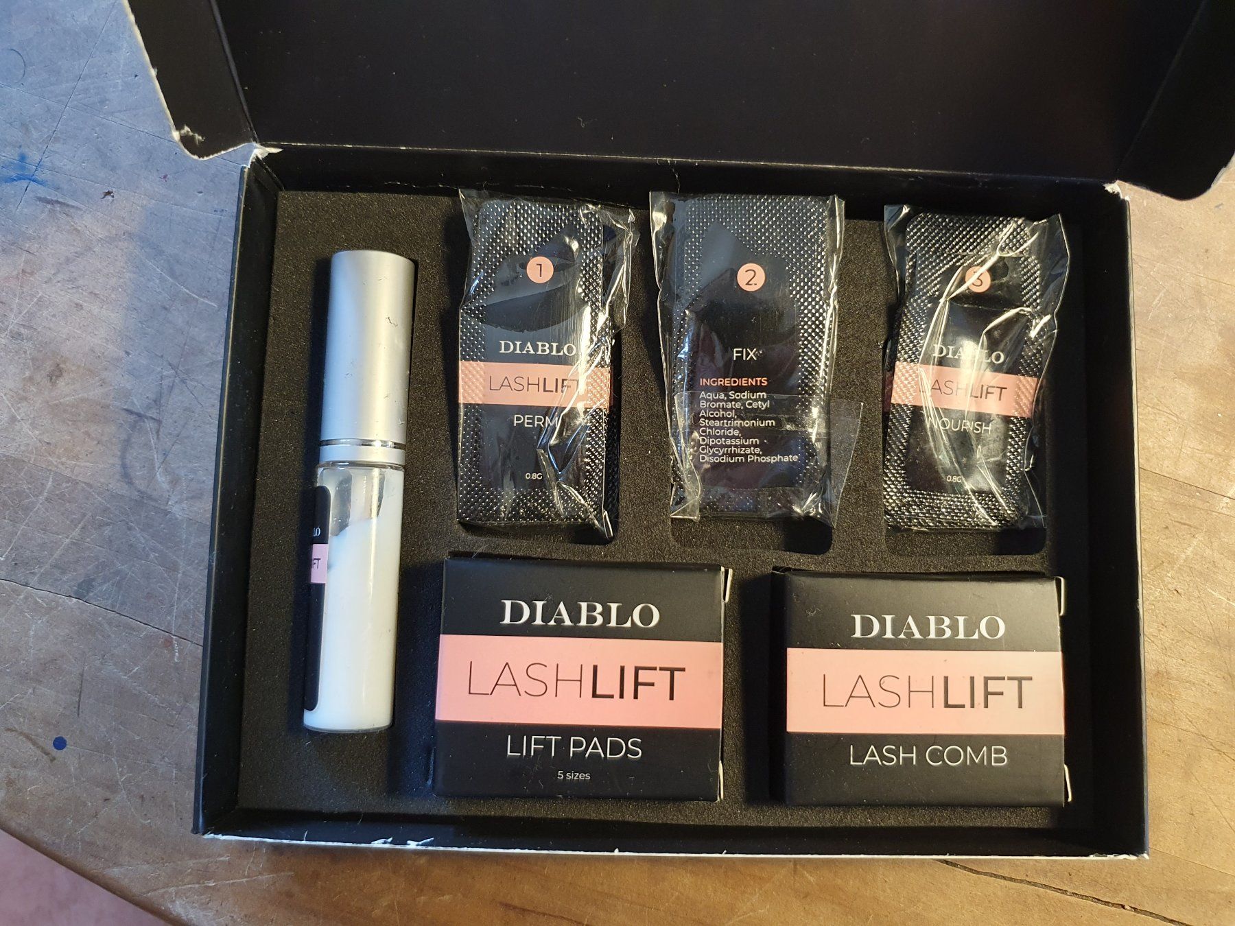 Make-up: Diablo LashLift Quick Perm Kit – Usato da Zürich venduto da loosebone 1