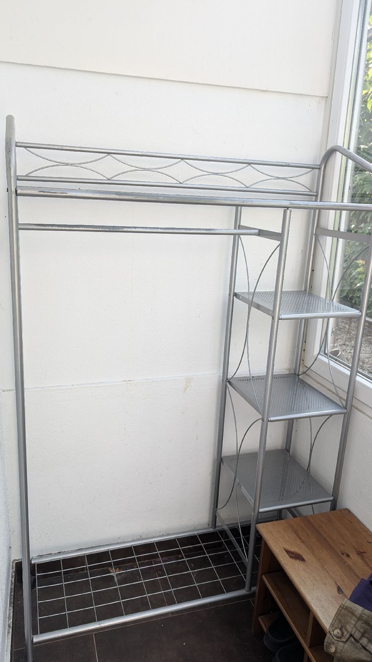 Guardaroba: Garderobe GRATIS – Usato da Bern venduto da promo-center
