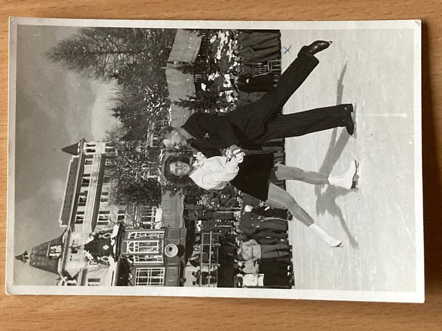 Cartoline postali: Alte Ansichtskarte vom Grand Hotel Adelboden – Usato da Lütisburg venduto da wiesenpippau 2
