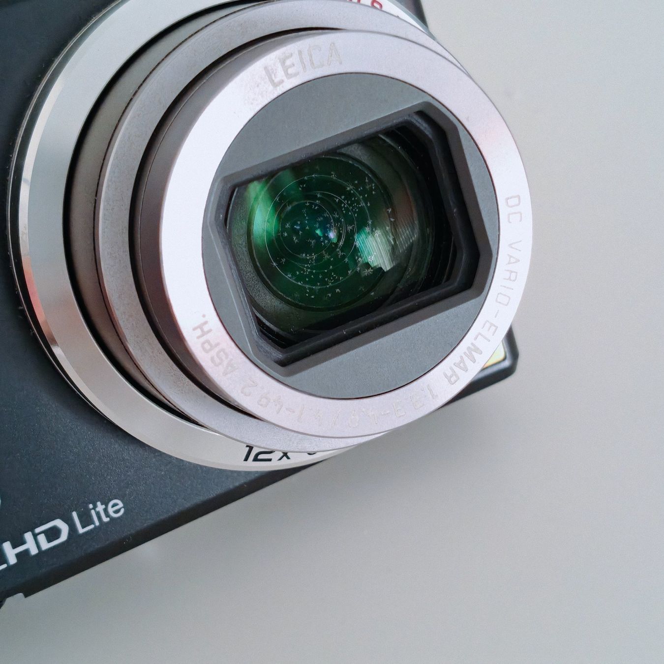 Panasonic Appareil photo: LESEN: Panasonic DMC-TZ10 Kamera – Défectueux à Thörishaus par vintagger 1