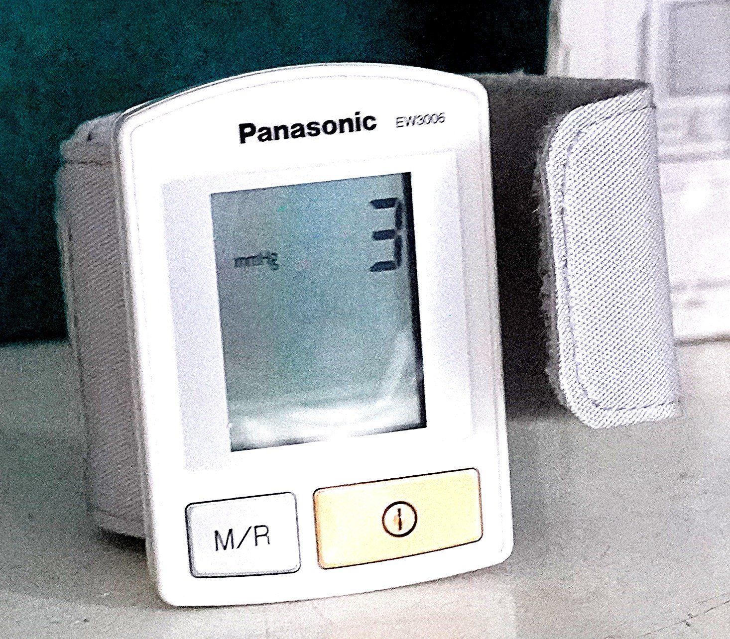 Attrezzature mediche: Blutdruckmesser automatisch Panasonic – Usato da Baar venduto da 2cvbaar 1