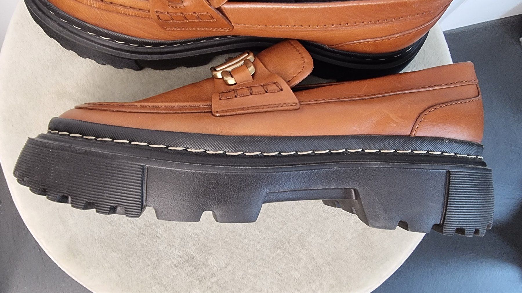 Hogan Scarpe da donna: Hogan Halbschuh - Loafer braun Gr. 39 – Nuovo (secondo la descrizione) da Zürich venduto da Seiz 4