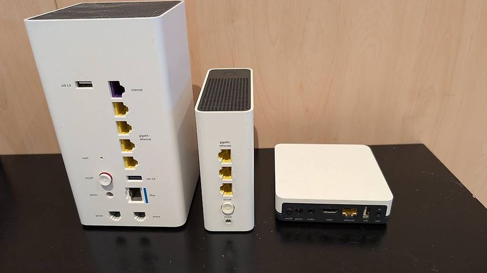 Swisscom: Router, WLAN-Verstärker und TV-Box (Gebraucht) in Gommiswald ...