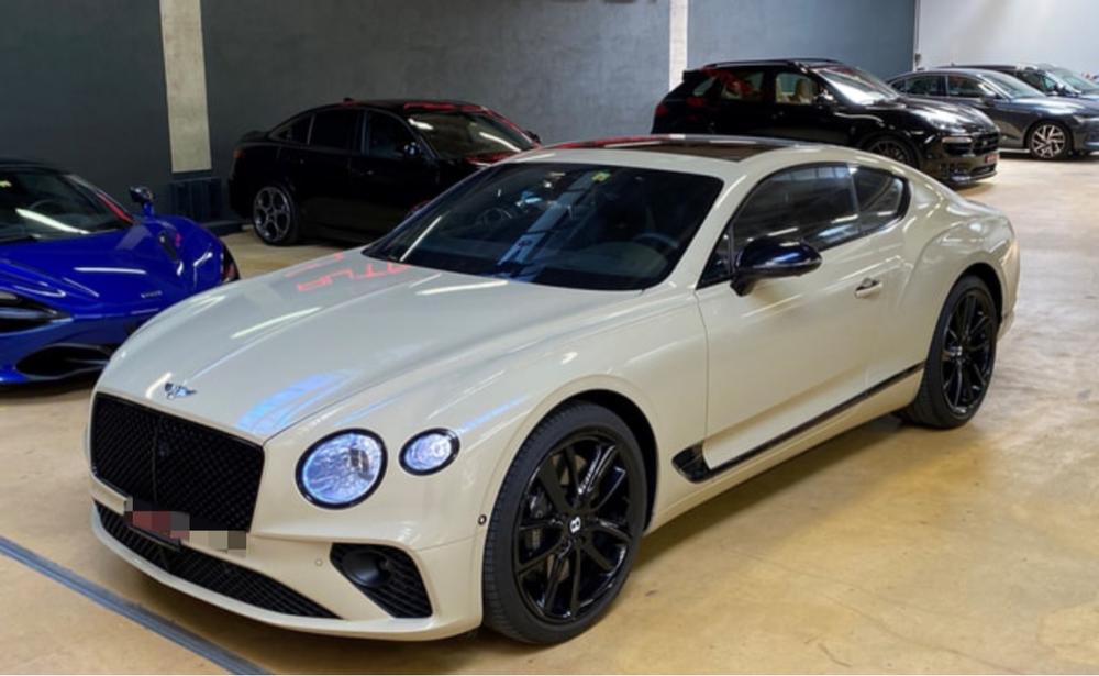 BENTLEY Continental GT 4.0 V8 Mulliner