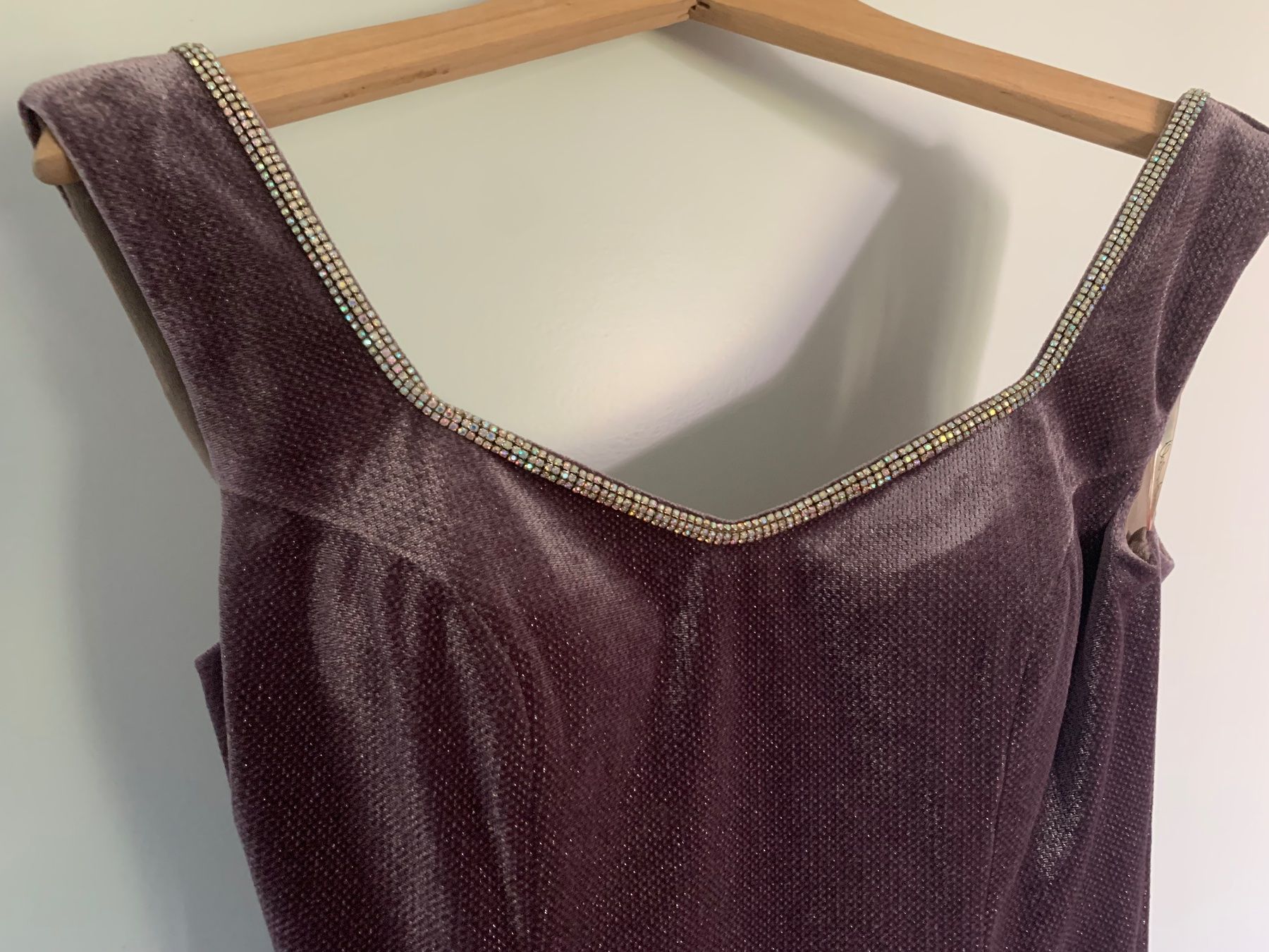 Vestiti: Kleid mit Kette Rückenfrei Cocktailkleid – Usato da Altendorf venduto da Elenaneagu22 4