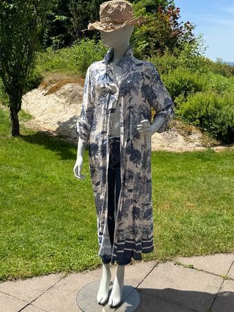 Leichter Sommermantel/Kleid