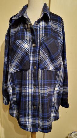 Winter H&M Hemd Jacke Holzfäller Oversize Blau Kariert XL.