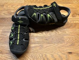 Geschlossene Sandalen Gr.38