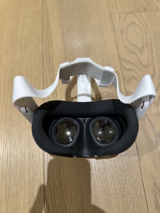 Casque VR Meta Quest 3 128 Go - Occasion Comme Neuf, Sous Garantie + Accessoires