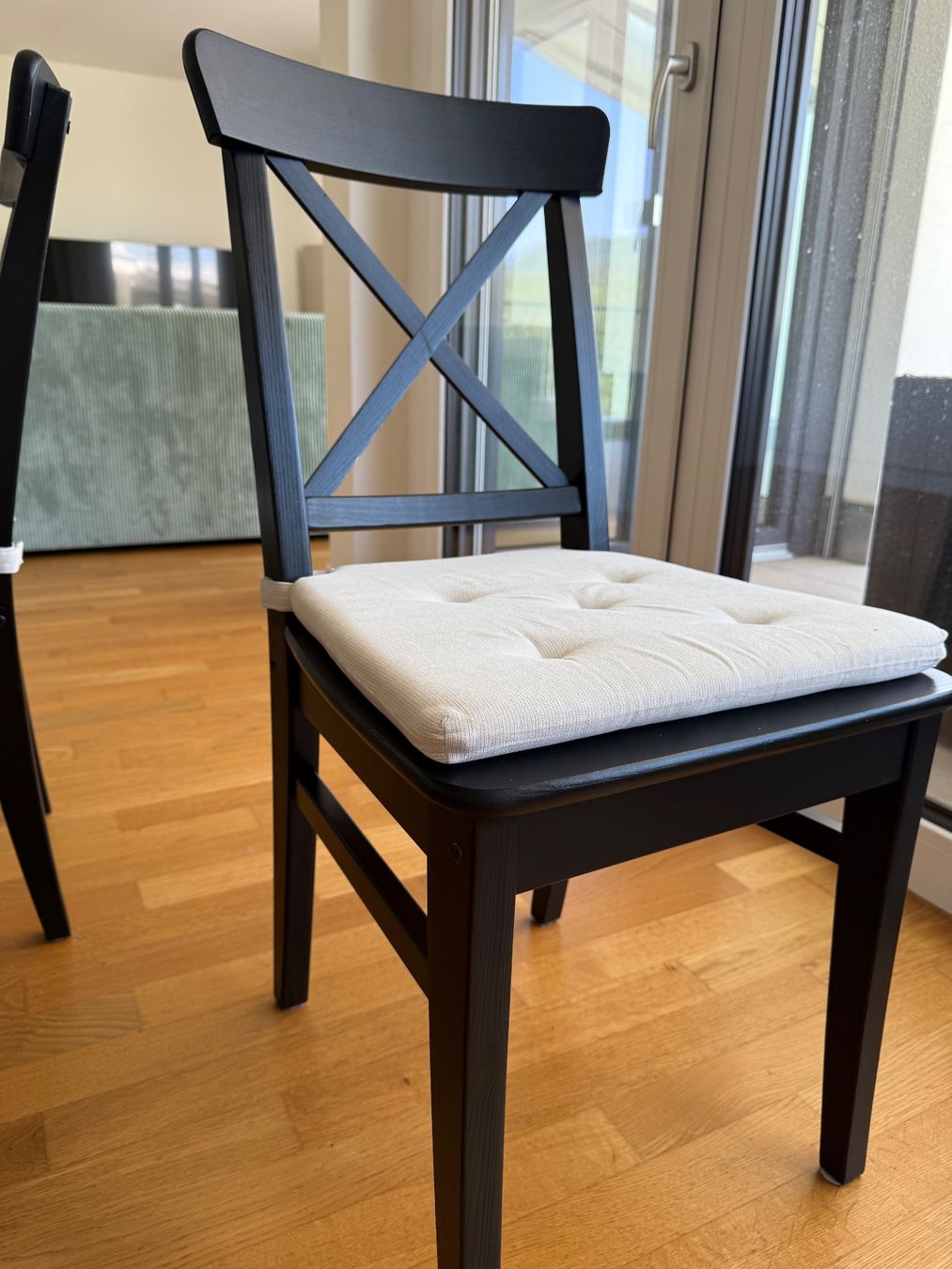 Ikea Sedie: IKEA ROSENTORP 4 Stühle, schwarz – Usato da Dietikon venduto da Katryna 3