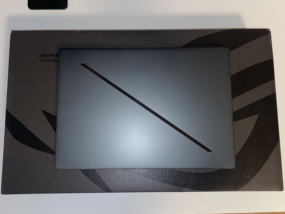 ASUS ROG Zephyrus G16 (RTX 4070 & AMD Ryzen AI 9 HX 370) (Gebraucht) in ...