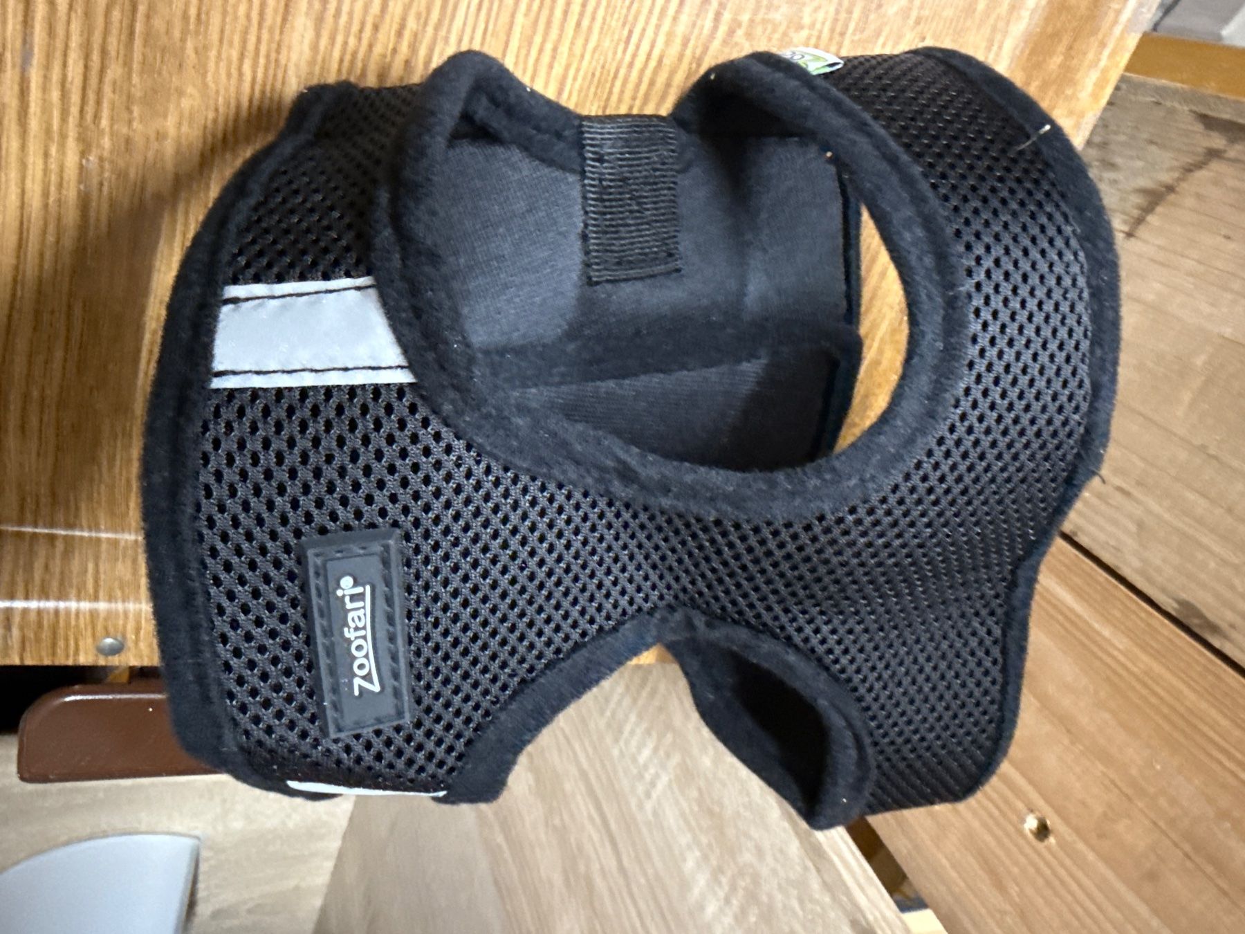 Guinzagli & Collari: Hunde Softgeschirr M – Nuovo e nell'imballaggio originale da Amriswil venduto da used2use