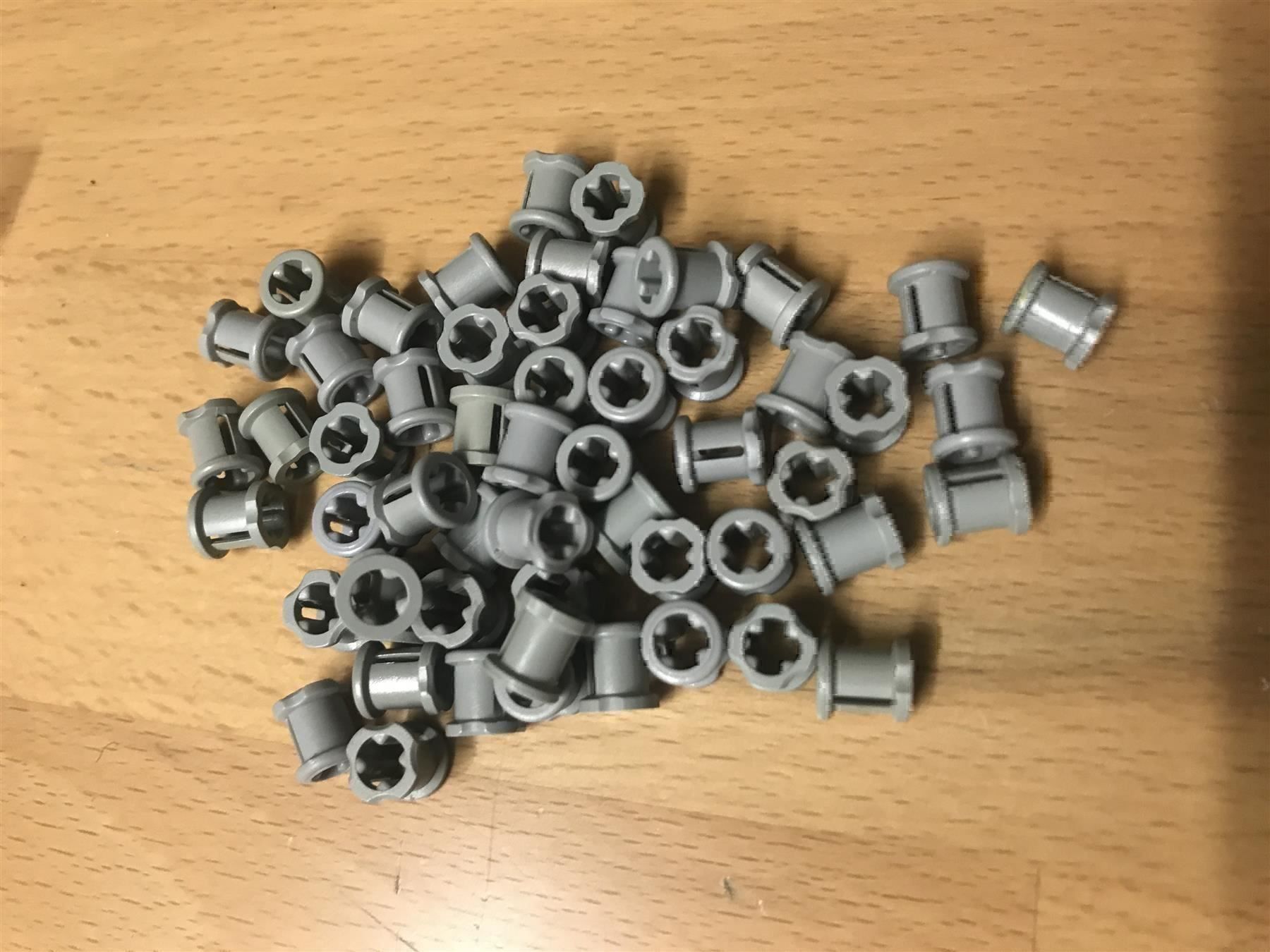Lego Giocattoli: LEGO 50x Buchse (3713/6590) – Usato da Müntschemier venduto da Svonae