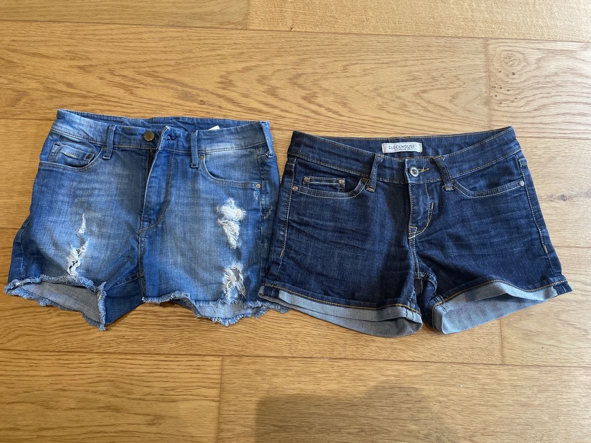 Lotti & Set di vestiti: Lot short et t-shirt 34 – Usato da La Cibourg venduto da rangiroa98 1