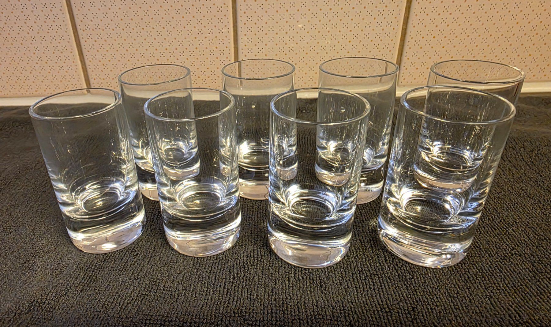 Bicchieri: 8x super schöne Schnapsgläser – Usato da Richterswil venduto da adora88 1