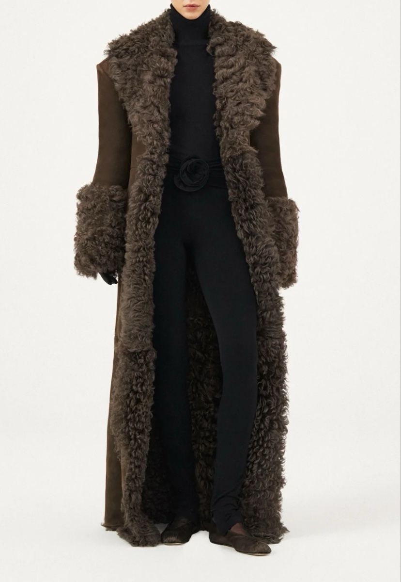Cappotti: Long Suede Shearling belted Coat – Nuovo (secondo la descrizione) da Genève venduto da val_rp9x