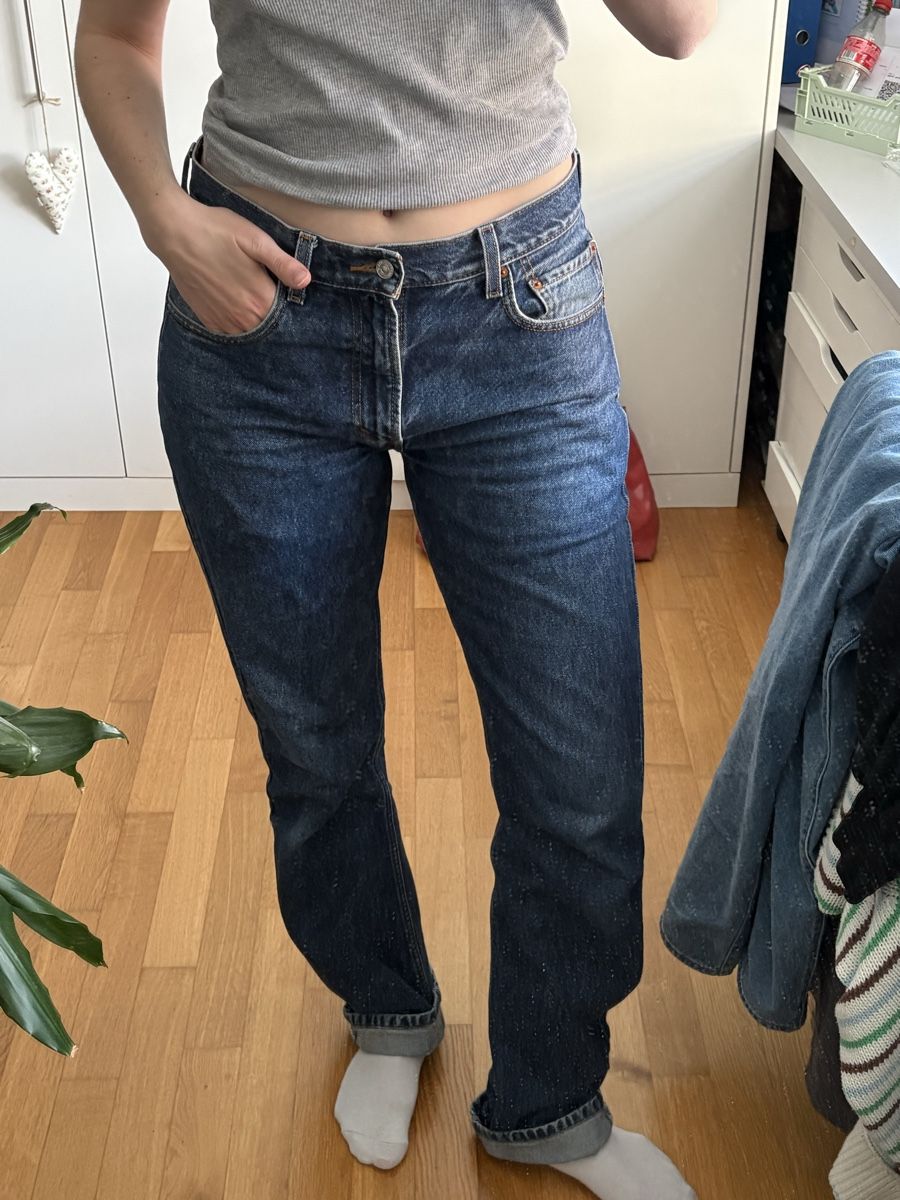 Levi's Jeans: Vintage Levis Straight Leg Jeans – Usato da Unterägeri venduto da jmo_m9n6