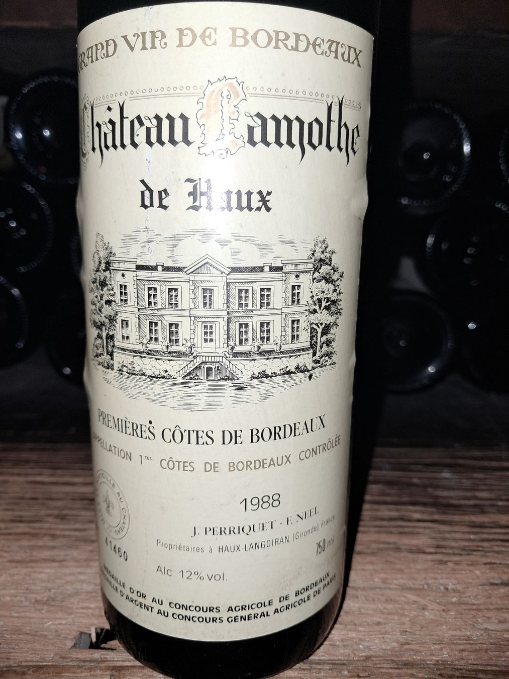 Vino: Château Lamothe de Haux 1988 – Nuovo e nell'imballaggio originale da Le locle venduto da juliensaran 1