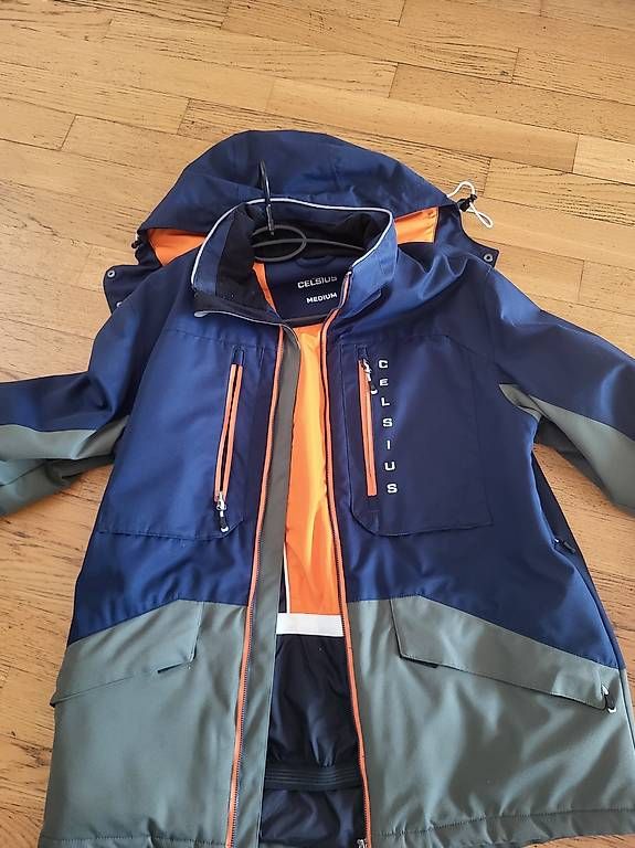 Vestes & Manteaux: Ski jacke Winter jacke M – D'occasion à Horw par naedi80