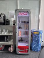 Coca-Cola Kühlschrank mit Glastür, gebrauchter Zustand