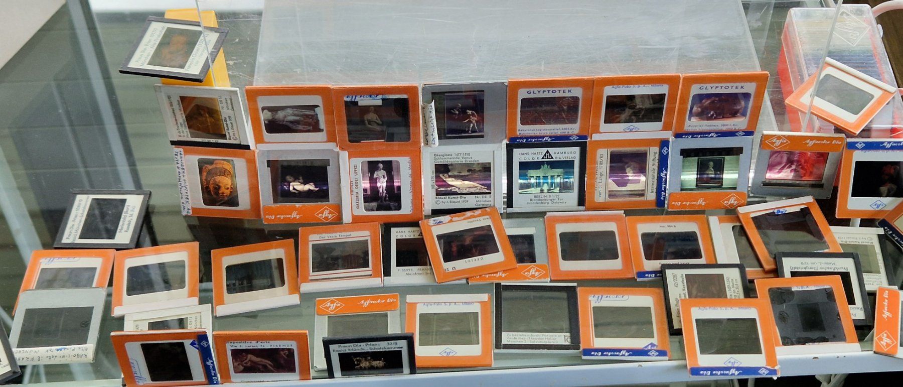 Poster & Bilder: Dias Glas Kunstmotive Lot – Gebraucht aus Mörschwil von aik_x8mc