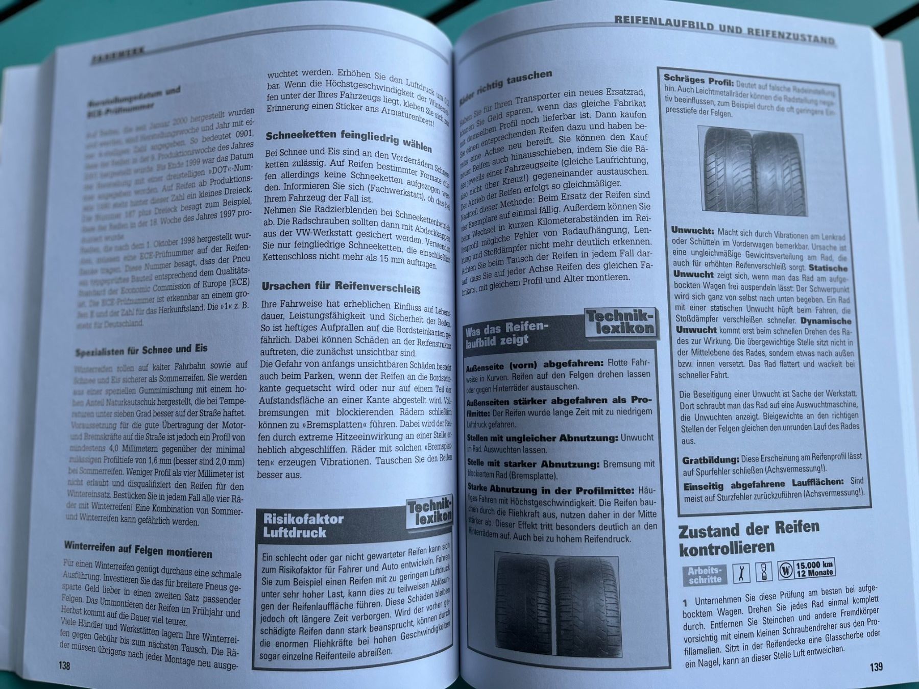 Libri: Motor Handbuch VW Transporter T5 / Multivan ab 2003 – Usato da Granges-Paccot venduto da Val07 2
