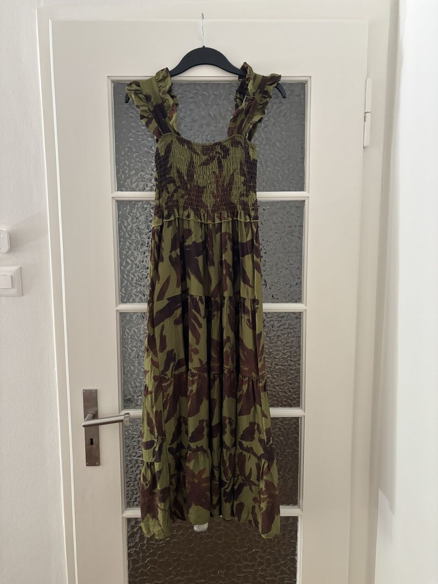 Robes: Sommerkleid  – D'occasion à Basel par Rose9917