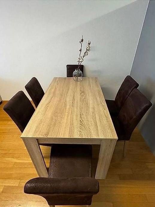 Tavoli: ESSTISCH + 5 STÜHLE  – Usato da Affoltern am Albis venduto da mon_7gkl