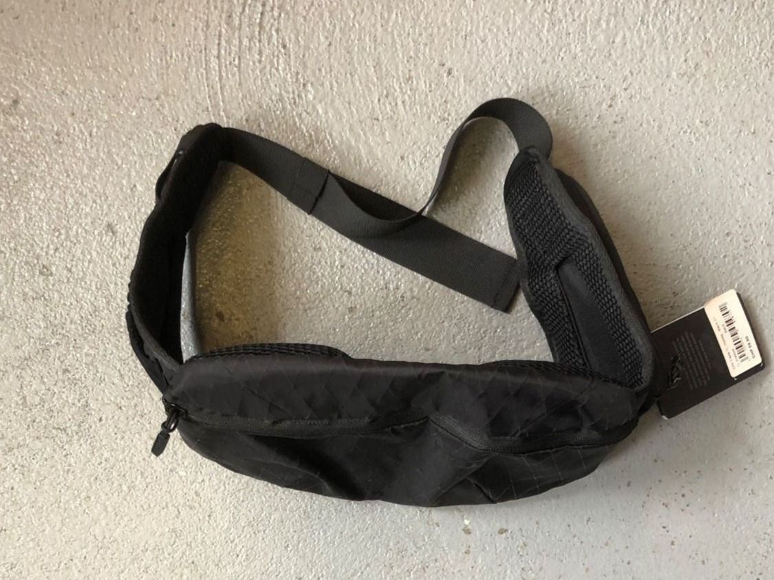 Rucksäcke: Ion Traze 1L Hipbag – Neu und originalverpackt aus Hochdorf von TreeLeeHochdorf 1