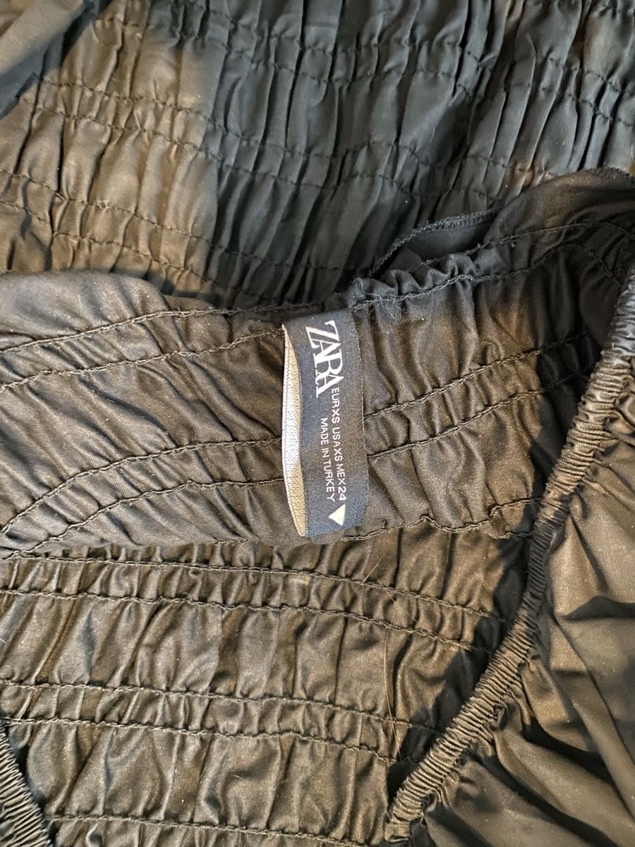 Zara Kleider: Mini robe noire ZARA, XS – Neu (gemäss Beschreibung) aus Bussigny von cac_q2c6 3