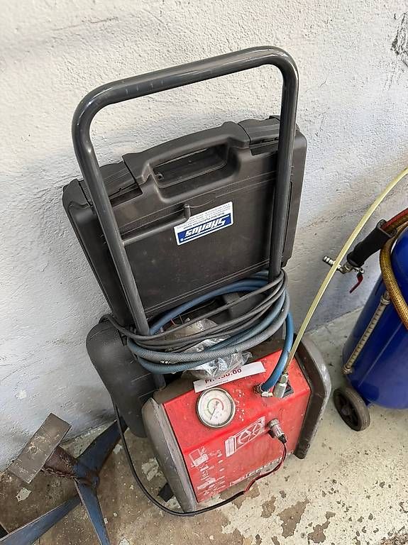Tous les outils: PROVA PRESSIONE SISTEMA DI RAFFREDDAMENTO – D'occasion à Rivera par inf_qr2h