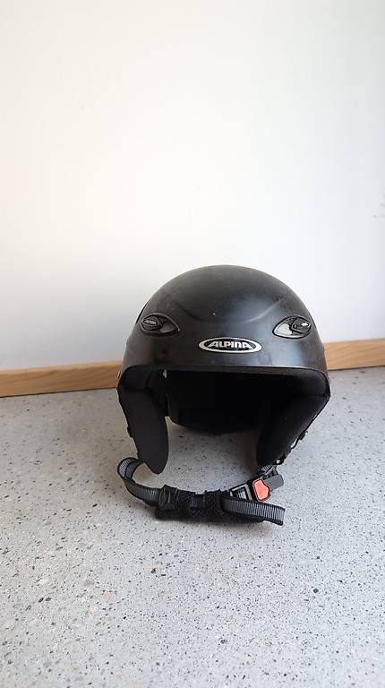 Alpina Caschi: Casque de Ski Alpina noir – Usato da Lausanne venduto da pie_n2mq 1
