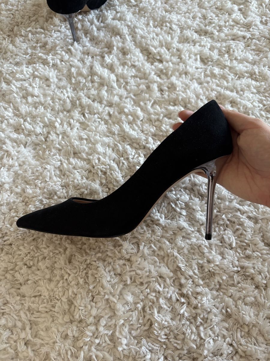 Damenschuhe: Damen Pumps Schwarz Grösse 40 spitz – Neu (gemäss Beschreibung) aus Nürensdorf von vlr_tky25