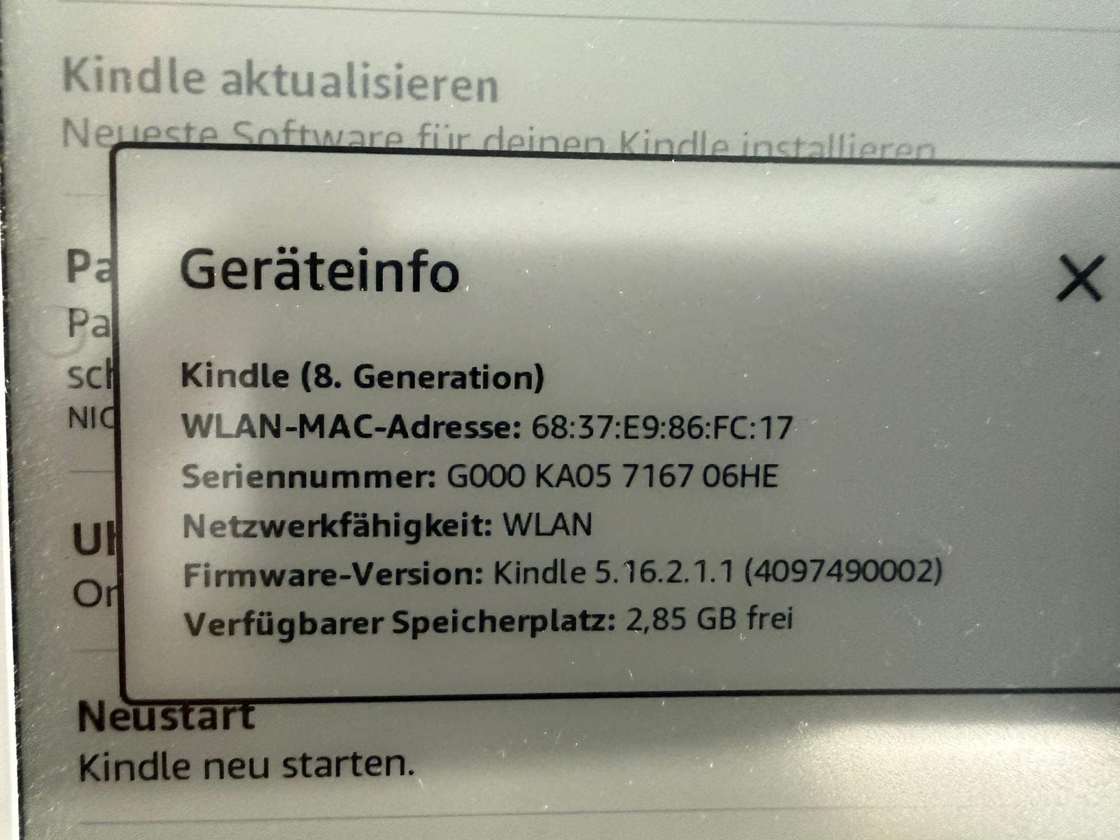 Amazon Tablet PC: Amazon Kindle 8. Generation - guter Zustand – Usato da Basel venduto da SanPedro999 1