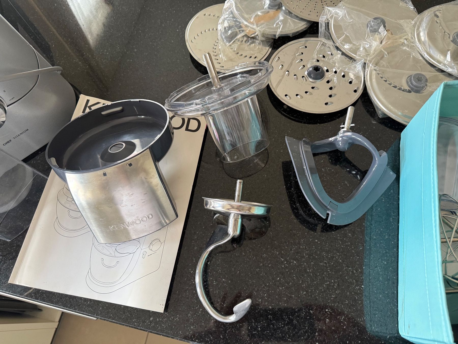 Kenwood Elettrodomestici da cucina: Kenwood Küchenmaschine – Usato da Riniken venduto da Lazitto 4