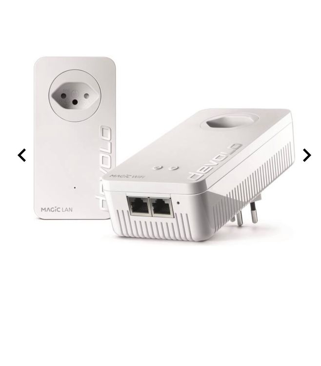 Ripetitori per un Internet magica tramite la presa di corrente bianco