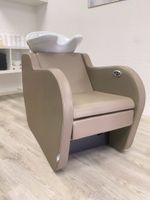 Lave-tête coiffure professionnel en parfait état.