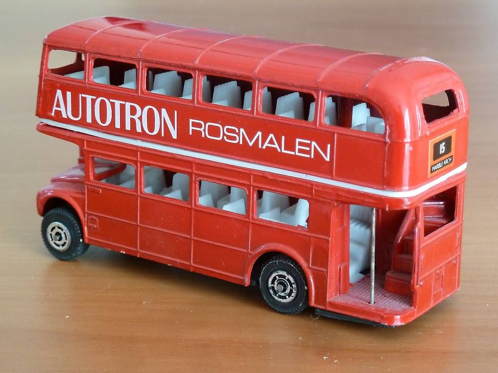 Modellautos: 2 Doppeldeckerbusse – Gebraucht aus Zürich von Ro80 4