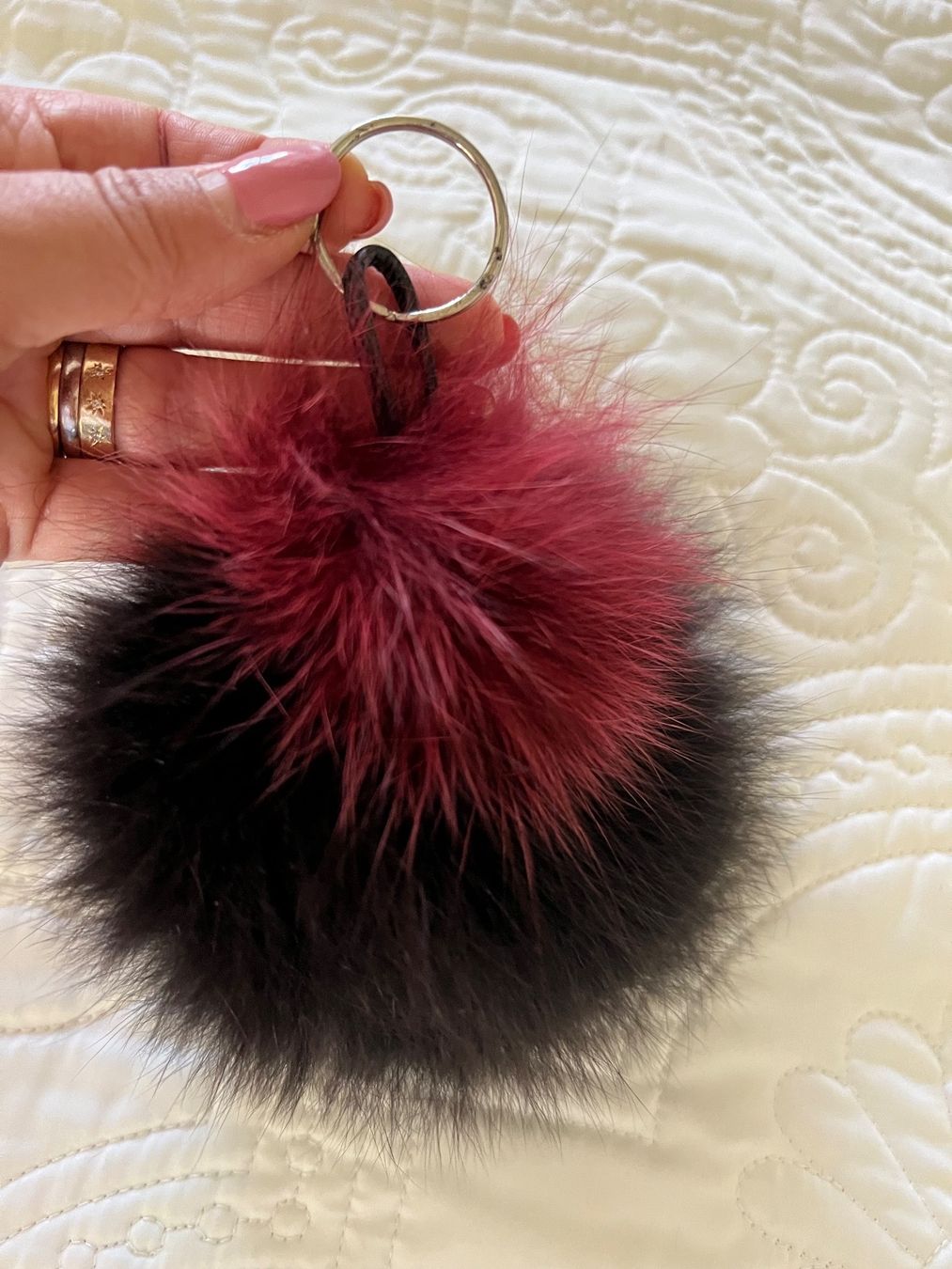 Schlüsselanhänger & - bänder: Taschenschmuck Bommel aus Fuchsfell – Gebraucht aus Steinhausen von Mimirose114