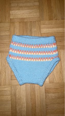 Handgestrickte Woll-Trainingshose 104/116 hellblau 🌈
