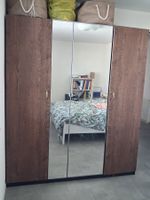Spiegelschrank in sehr gutem Zustand zu verkaufen
