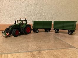 SIKU Fendt 722 mit Zweiachsanhänger
