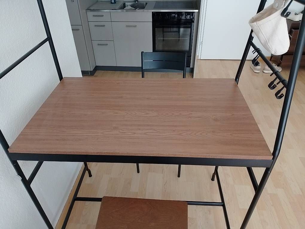 Tische: Barttisch inkl. 2 Hocker – Gebraucht aus Münsingen von Cindy_111 1