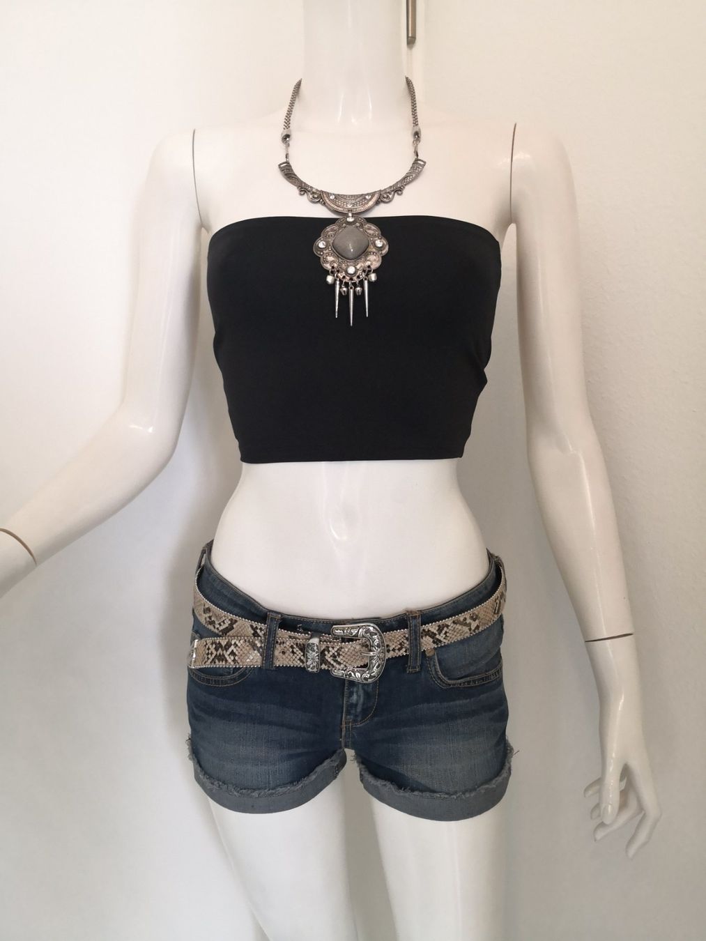 Mango Top: 🤩MANGO BANDEAU-TOP SCHWARZ STRETCH – Nuovo (secondo la descrizione) da Olten venduto da Naja-Twins-Twins 6