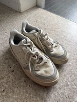 Adidas Turnschuhe Grösse 37,5 weiss guter Zustand