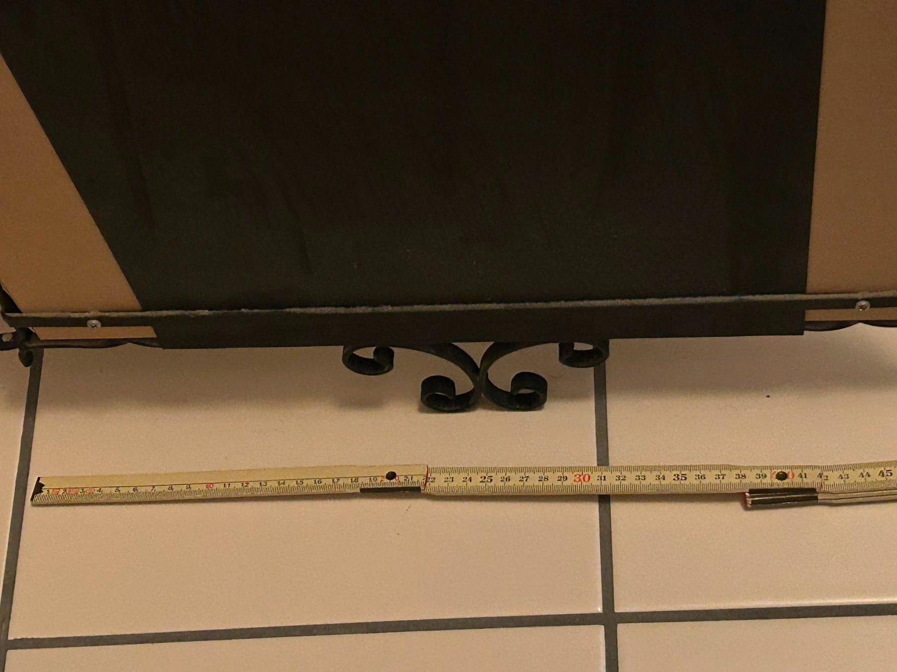 Specchi: Specchio da parete 80x50 cm – Usato da Melano venduto da H-Sara 3