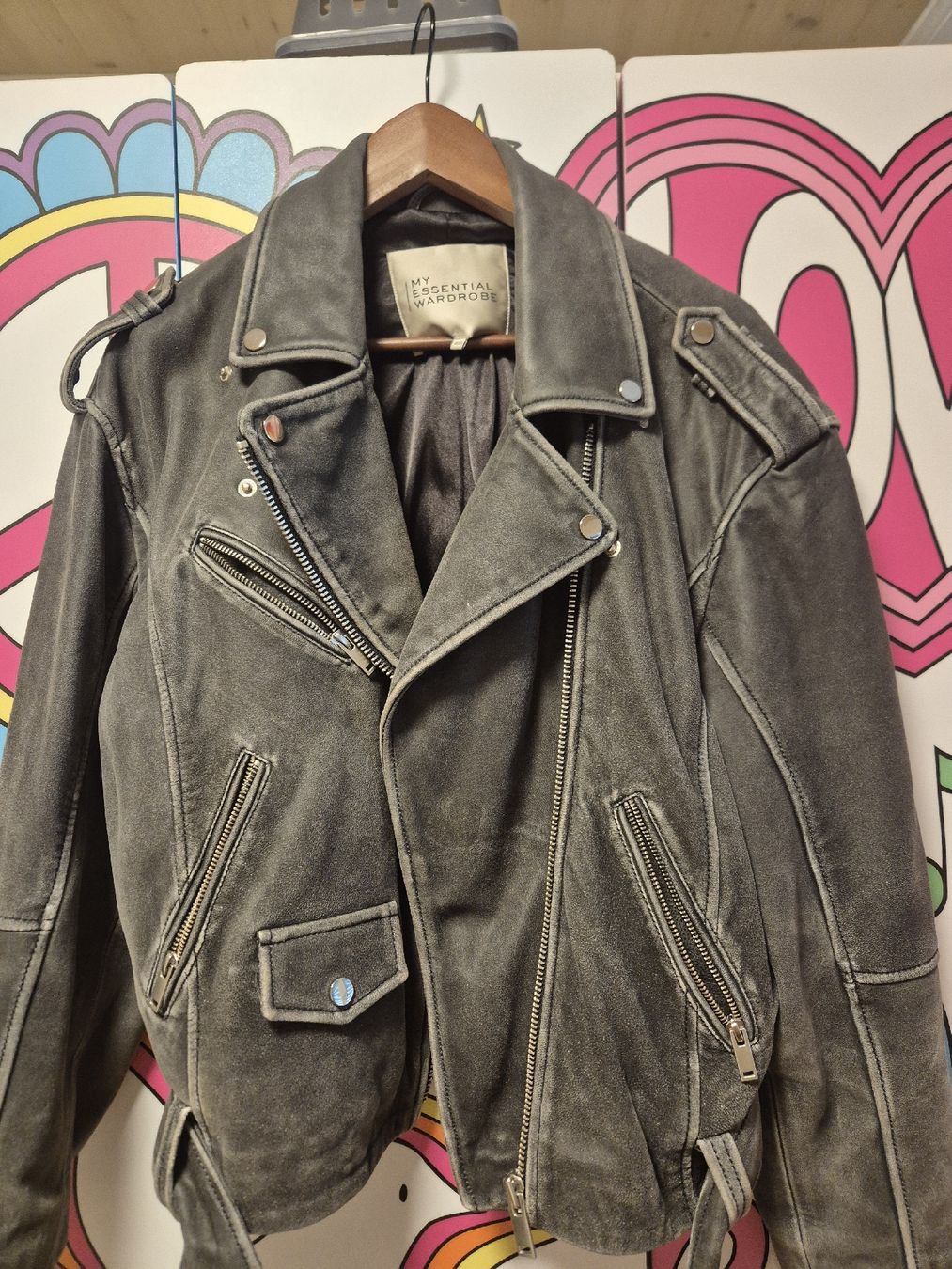 Vestes: Lederjacke Essential Wardrobe Gr. 40 – D'occasion à Wolhusen par bryman 2