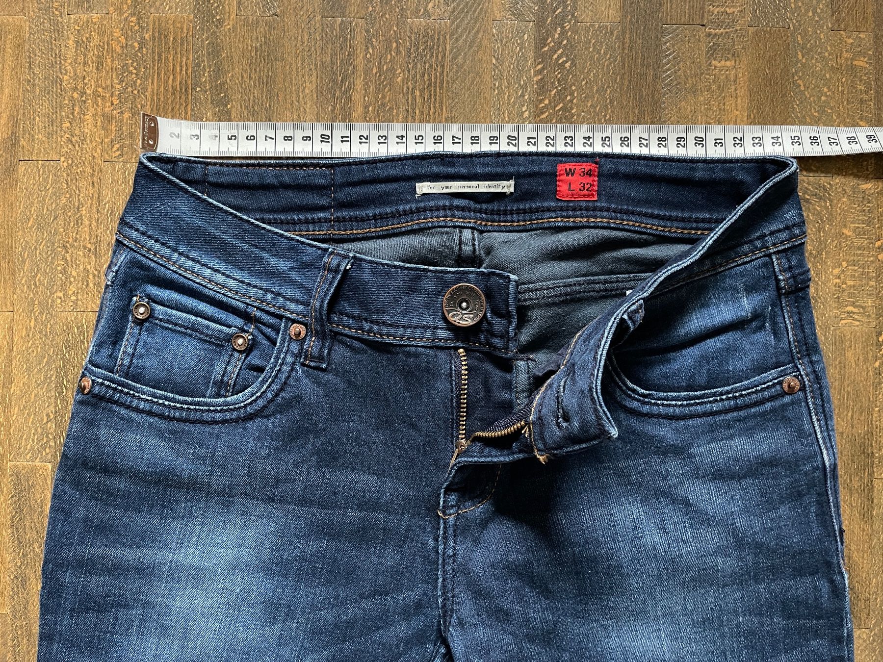 Jeans: Dunkelblaue Jeans, Grösse W34 L32 – Usato da Oberfrittenbach venduto da haribo132 1