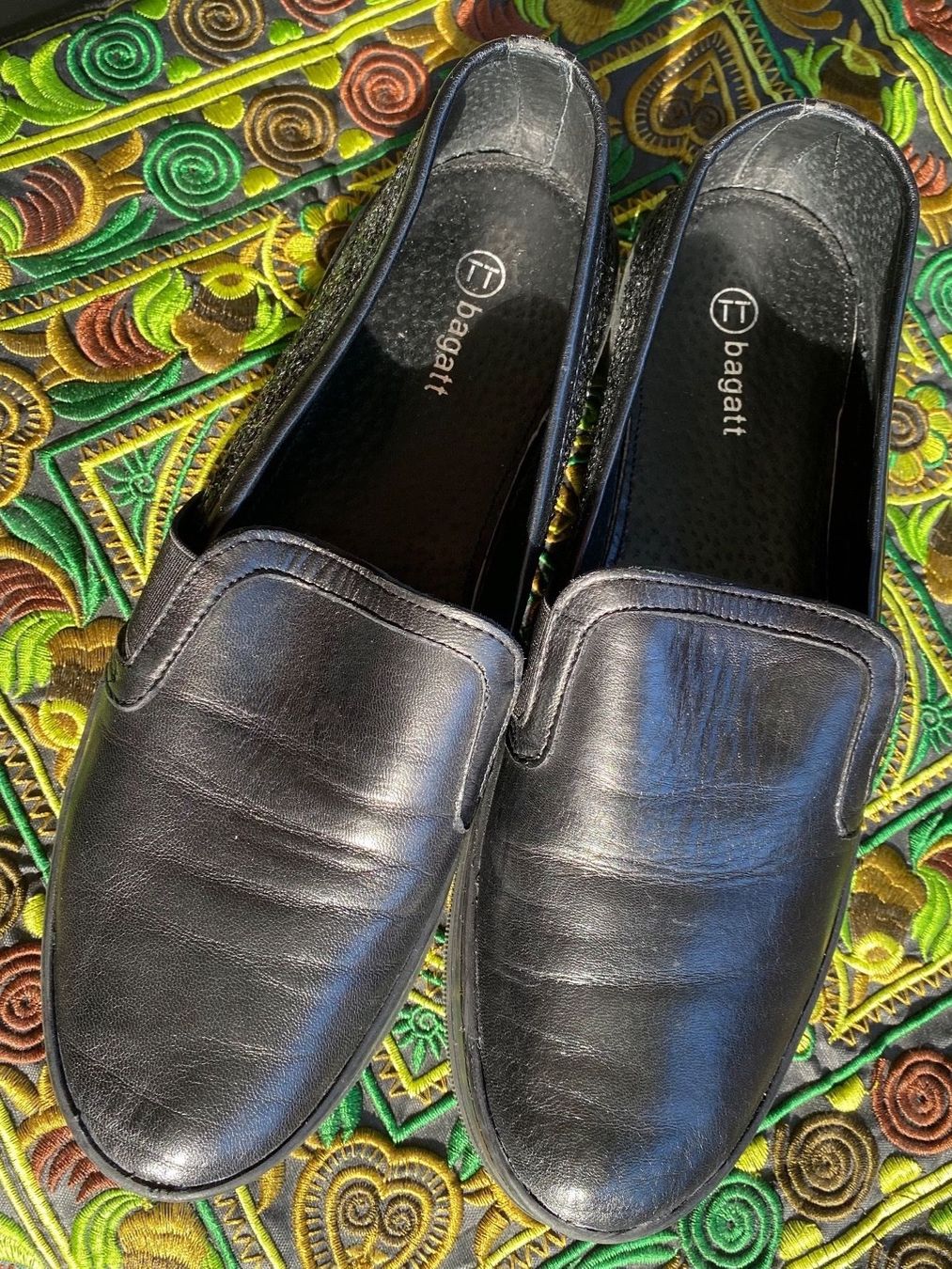 Bagatt Damenschuhe: BAGATT schwarze echt Leder Loafer  Gr. 39 – Gebraucht aus Besazio von lionheart63 1